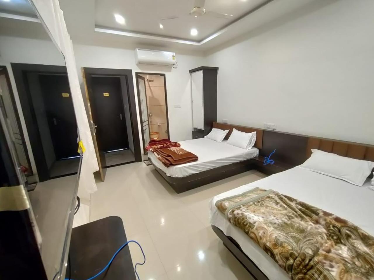 Hotel Jyoti Shree Ujjain Exterior foto
